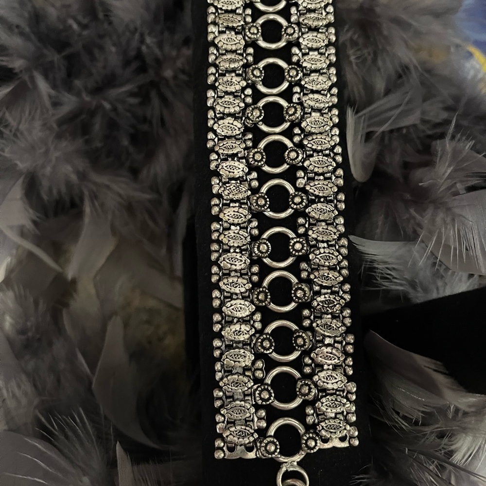 Vintage silver tone bracelet